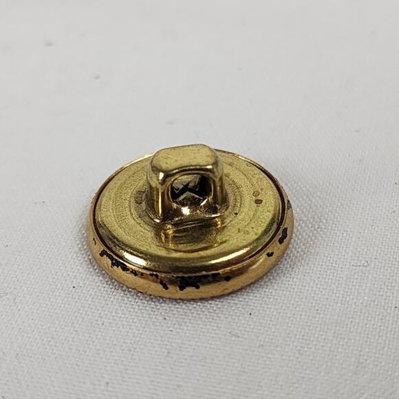 Vintage Pendleton Coat of Arms Buttons 39 Shank Military Style Red Gold Enamel - Picture 5 of 7